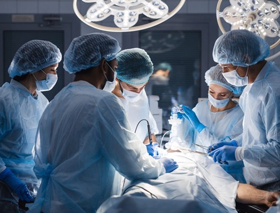 Image: The new guideline addresses cardiovascular evaluation and management of patients before, during and after noncardiac surgery (Photo courtesy of Adobe Stock)